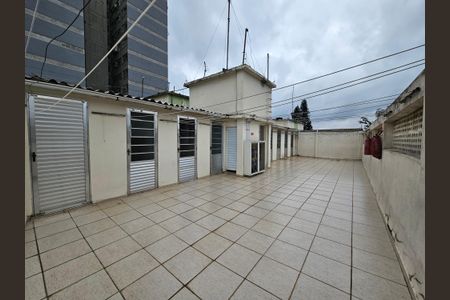 Apartamento para alugar com 61m², 3 quartos e sem vagaÁrea comum