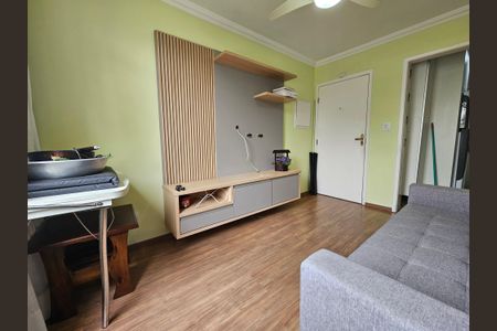Sala de apartamento para alugar com 3 quartos, 60m² em Granja Julieta, São Paulo