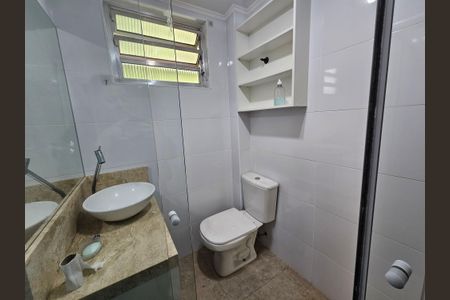 Apartamento para alugar com 61m², 3 quartos e sem vagaBanheiro