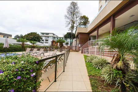 Apartamento à venda com 160m², 3 quartos e 3 vagas Apartamento à venda com 160m², 3 quartos e 3 vagasArea comum/ piscina