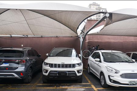 Apartamento à venda com 160m², 3 quartos e 3 vagas Apartamento à venda com 160m², 3 quartos e 3 vagasVaga