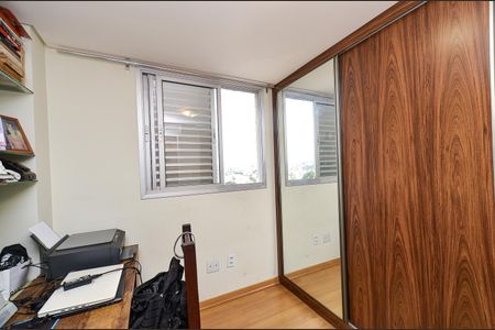 Apartamento à venda com 160m², 3 quartos e 3 vagas Apartamento à venda com 160m², 3 quartos e 3 vagasQuarto 3