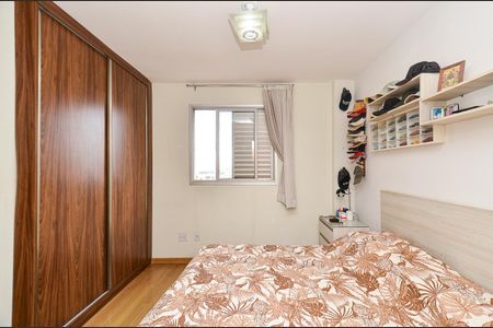 Apartamento à venda com 160m², 3 quartos e 3 vagas Apartamento à venda com 160m², 3 quartos e 3 vagasSuite