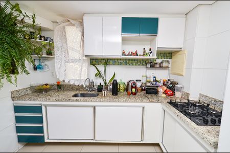 Apartamento à venda com 160m², 3 quartos e 3 vagas Apartamento à venda com 160m², 3 quartos e 3 vagasCozinha