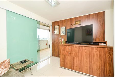 Apartamento à venda com 160m², 3 quartos e 3 vagas Apartamento à venda com 160m², 3 quartos e 3 vagasSala da cobertura