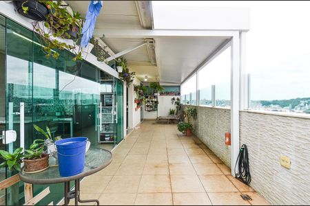 Apartamento à venda com 160m², 3 quartos e 3 vagas Apartamento à venda com 160m², 3 quartos e 3 vagasEspaço Gourmet