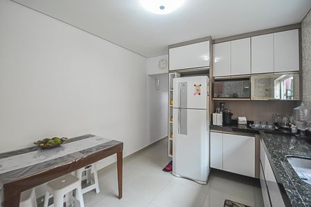 Casa à venda com 129m², 2 quartos e 2 vagasCozinha