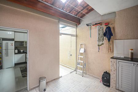 Casa à venda com 129m², 2 quartos e 2 vagasÁrea de Serviço