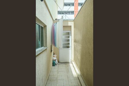 Casa à venda com 129m², 2 quartos e 2 vagasCorredor