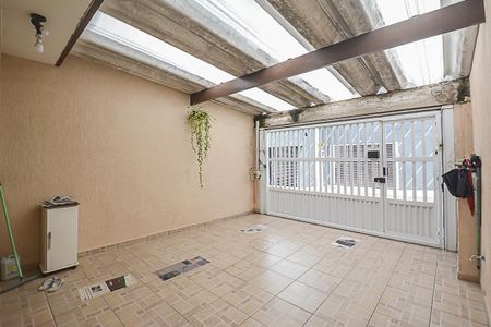 Casa à venda com 129m², 2 quartos e 2 vagasGaragem