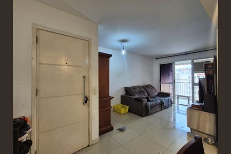 Sala de apartamento para alugar com 3 quartos, 90m² em Recreio dos Bandeirantes, Rio de Janeiro