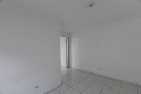 Quarto de casa para alugar com 1 quarto, 32m² em Vila Margarida, São Paulo