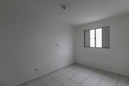 Quarto de casa para alugar com 1 quarto, 32m² em Vila Margarida, São Paulo