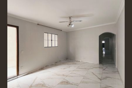 Casa para alugar com 3 quartos, 200m² em Vila Salermo, Jundiaí