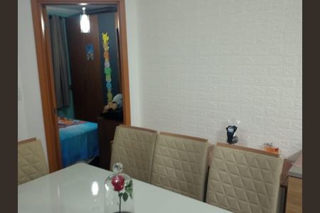 Sala de apartamento para alugar com 2 quartos, 53m² em Jardim Haydee, Mauá