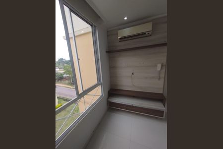 Detalhe Sala de apartamento à venda com 2 quartos, 43m² em Rubem Berta, Porto Alegre