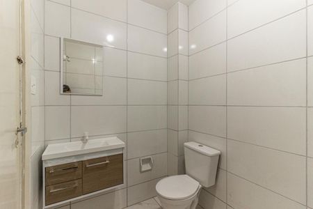 Apartamento para alugar com 47m², 1 quarto e sem vaga Apartamento para alugar com 47m², 1 quarto e sem vagaBanheiro