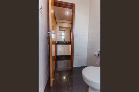 Apartamento para alugar com 175m², 4 quartos e 4 vagasBanheiro Social