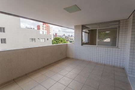 Apartamento para alugar com 175m², 4 quartos e 4 vagasVaranda na Sala