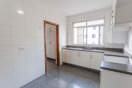 Apartamento para alugar com 175m², 4 quartos e 4 vagasCozinha