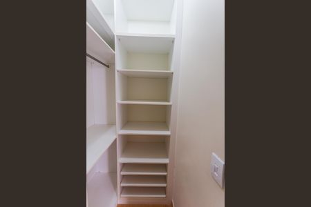 Apartamento para alugar com 175m², 4 quartos e 4 vagasCloset da Suíte 2