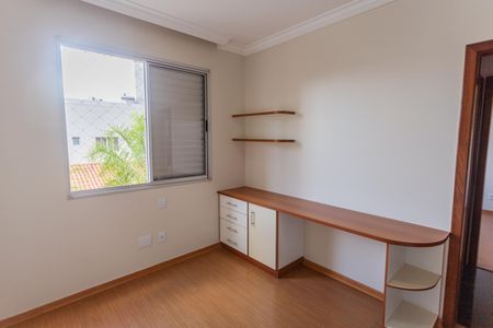 Apartamento para alugar com 175m², 4 quartos e 4 vagasSemi-Suíte 1