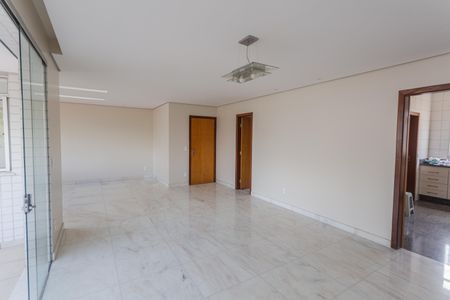 Sala de apartamento para alugar com 4 quartos, 175m² em Santa Tereza, Belo Horizonte
