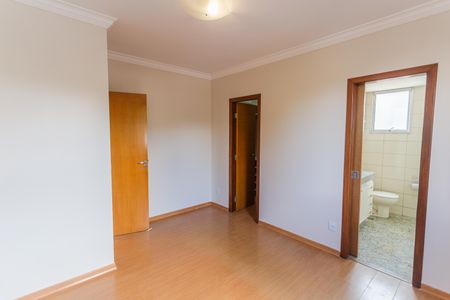 Apartamento para alugar com 175m², 4 quartos e 4 vagasSuíte 1