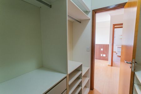 Apartamento para alugar com 175m², 4 quartos e 4 vagasCloset da Suíte 1