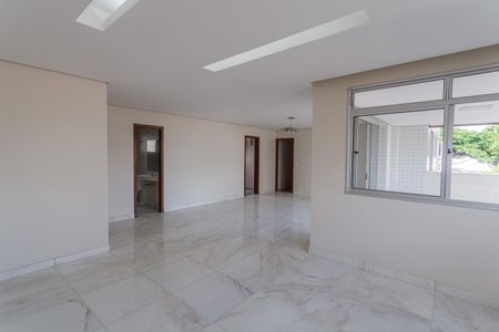 Apartamento para alugar com 175m², 4 quartos e 4 vagasSala