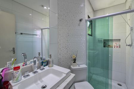 Apartamento à venda com 71m², 3 quartos e 1 vagaBanheiro da Suíte