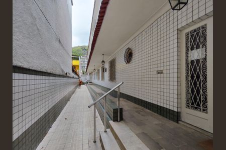Apartamento para alugar com 70m², 3 quartos e sem vaga Apartamento para alugar com 70m², 3 quartos e sem vagaFachada e portaria