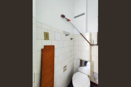 Apartamento para alugar com 70m², 3 quartos e sem vaga Apartamento para alugar com 70m², 3 quartos e sem vagaBanheiro de serviço