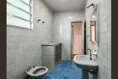 Apartamento para alugar com 70m², 3 quartos e sem vaga Apartamento para alugar com 70m², 3 quartos e sem vagaBanheiro Corredor