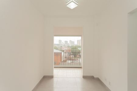 Sala de apartamento para alugar com 2 quartos, 48m² em Jardim Santo Antoninho, São Paulo