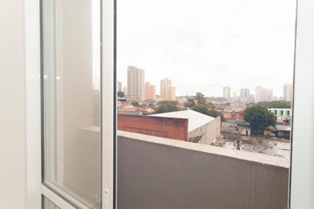 Vista da Suíte de apartamento para alugar com 2 quartos, 48m² em Jardim Santo Antoninho, São Paulo