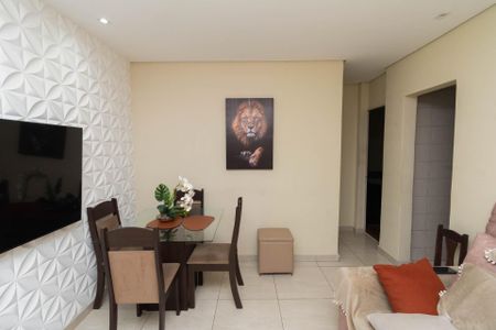 Sala de apartamento à venda com 2 quartos, 53m² em Jardim Riacho das Pedras, Contagem