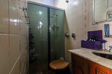 Casa à venda com 150m², 3 quartos e 2 vagas Casa à venda com 150m², 3 quartos e 2 vagasBanheiro da Suíte