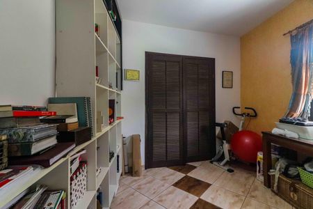 Casa à venda com 150m², 3 quartos e 2 vagas Casa à venda com 150m², 3 quartos e 2 vagasQuarto 2