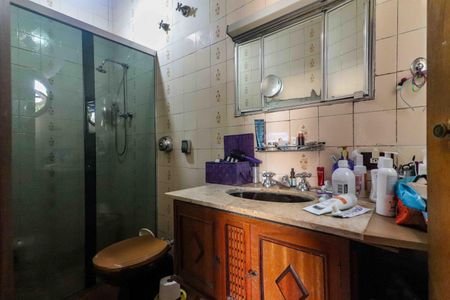 Casa à venda com 150m², 3 quartos e 2 vagas Casa à venda com 150m², 3 quartos e 2 vagasBanheiro da Suíte