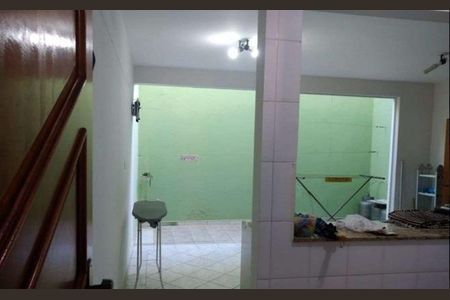 Casa à venda com 3 quartos, 201m² em Pinheirinho, Santo André