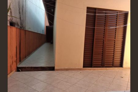 Foto 01 de casa à venda com 2 quartos, 305m² em Vila Nova Jundiainopolis, Jundiaí