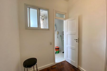 Apartamento para alugar com 80m², 2 quartos e sem vagaQuarto de Serviço