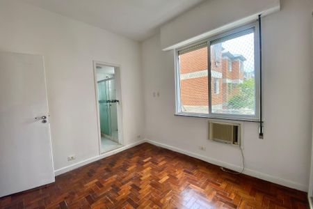 Apartamento para alugar com 80m², 2 quartos e sem vagaSUITE