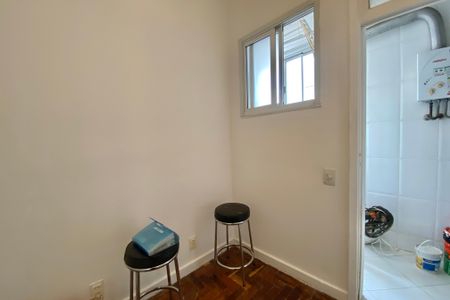 Apartamento para alugar com 80m², 2 quartos e sem vagaQuarto de Serviço