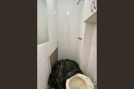 Apartamento para alugar com 80m², 2 quartos e sem vagaBanheiro de serviço