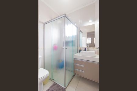 Casa de condomínio à venda com 60m², 2 quartos e 1 vagaBanheiro