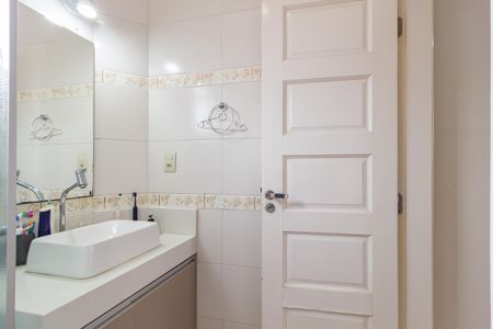 Casa de condomínio à venda com 60m², 2 quartos e 1 vagaBanheiro