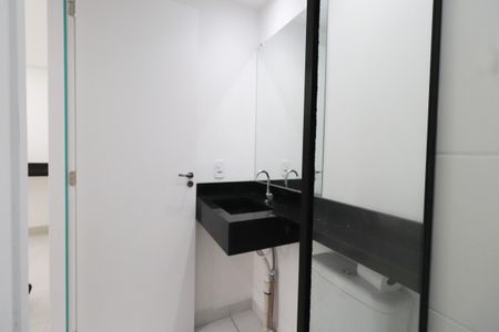 Apartamento para alugar com 36m², 2 quartos e sem vaga Apartamento para alugar com 36m², 2 quartos e sem vagaBanheiro