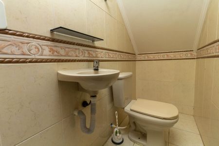 Lavabo de casa de condomínio para alugar com 3 quartos, 160m² em Vila Lais, São Paulo